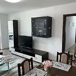 Tt10 Botanicka * Τρνάβα