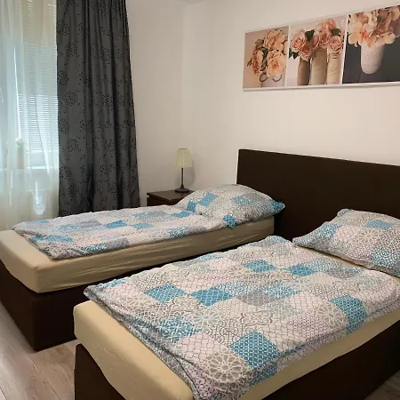 Tt10 Botanicka Apartament